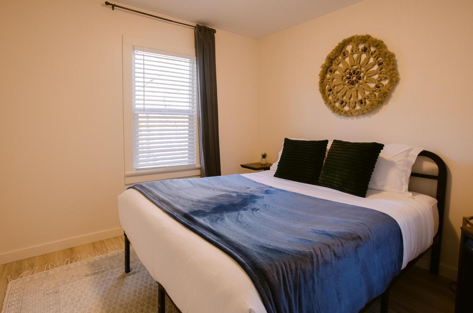Rogue River Waterfront River Apartments מראה חיצוני תמונה